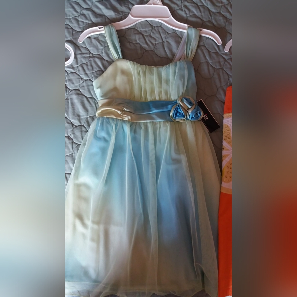IZ Byer Girl's green/blue dress, size 7. NEW